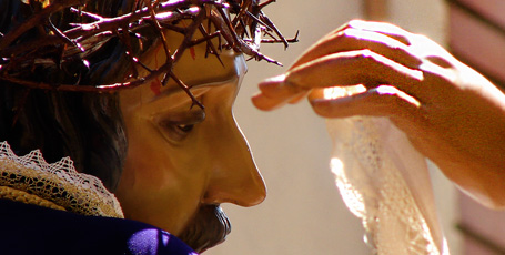 Jesus Caido - SOLEMNE MISA Y BESAMANOS DE LA HERMANDAD DE NUESTRO PADRE JESUS CAÍDO